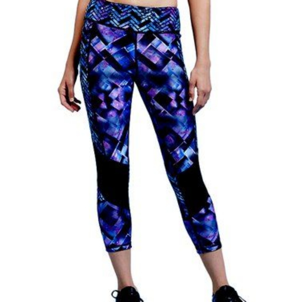 Marika Cropped Reversible Leggings